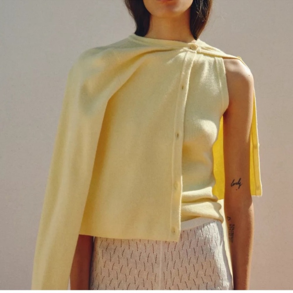 NWT ZARA SMOOTH KNIT YELLOW CARDIGAN & TANK TWINSET SIZE MEDIUM